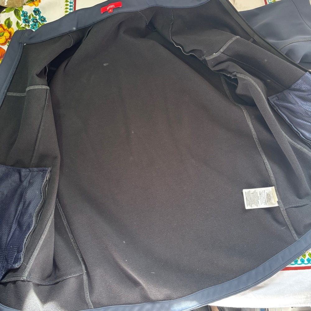 Ferrari Soft Shell Performance Jacket Limited Edition Blue & Grey - Picture 12 of 12